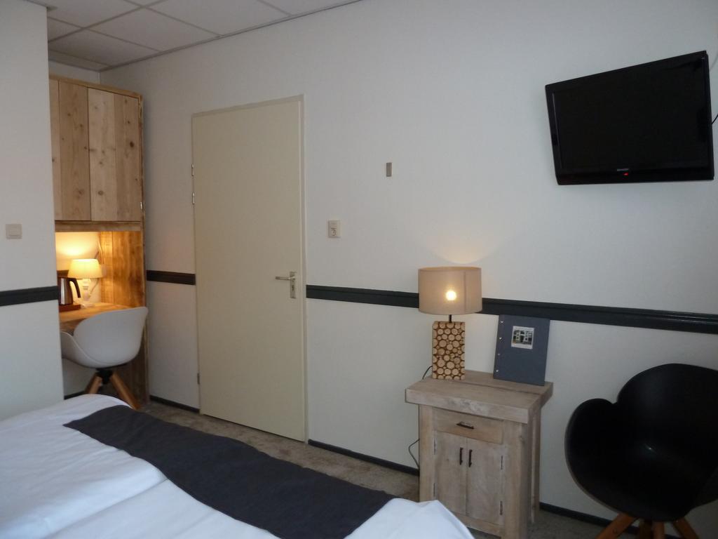 Hotel Centraal Harlingen Exterior foto